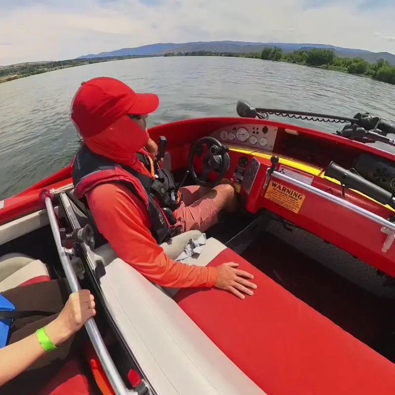 Meet captain Wiley from Columbia River Boat Tours Wenatchee