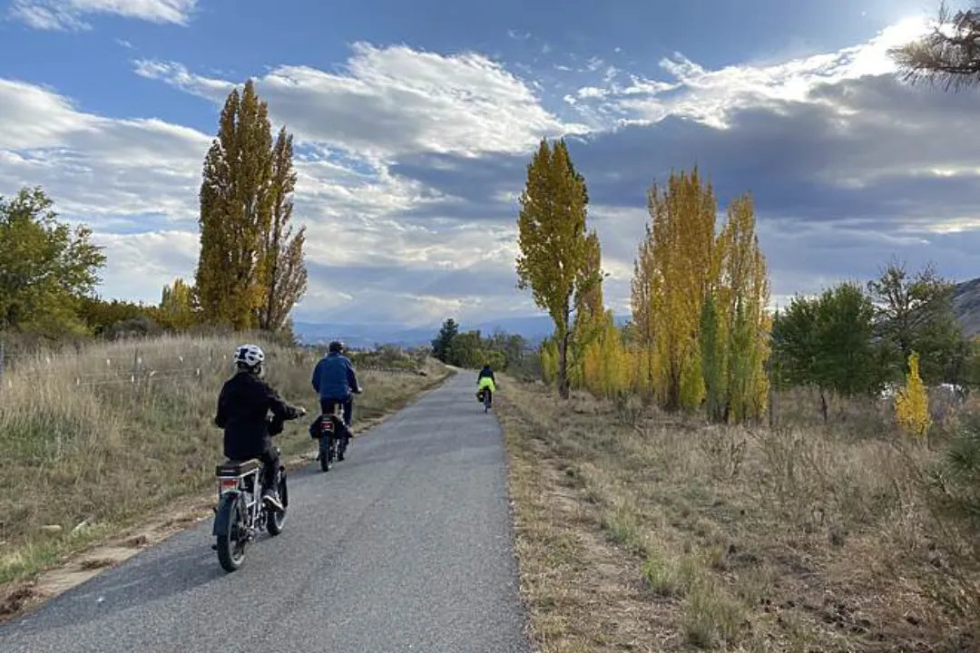Bikers at Apple Capital Loop Trail