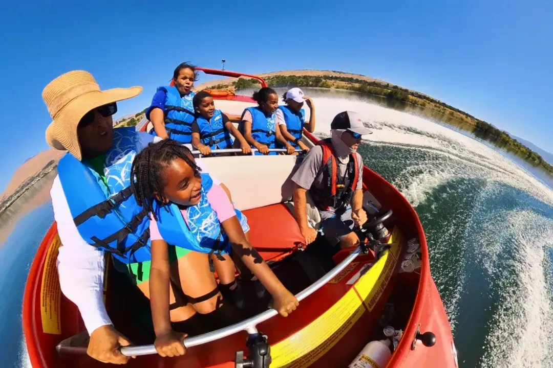 Columbia River Scenic Boat Ride